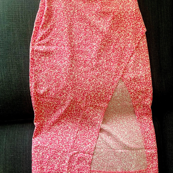 Abercrombie & Fitch thigh high slit skirt - Picture 2 of 3